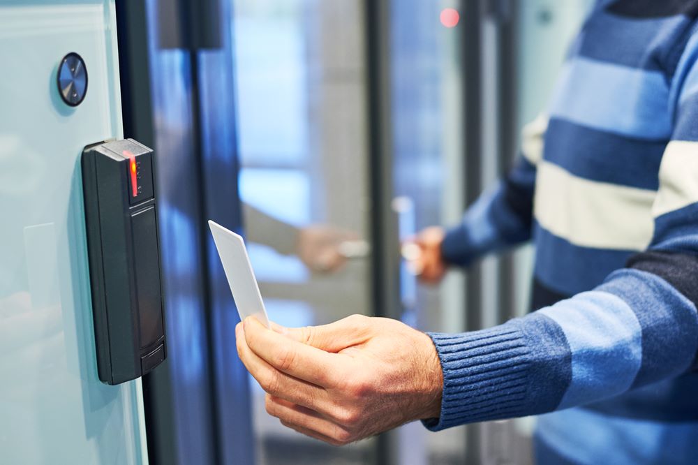 employee using swipe card access control